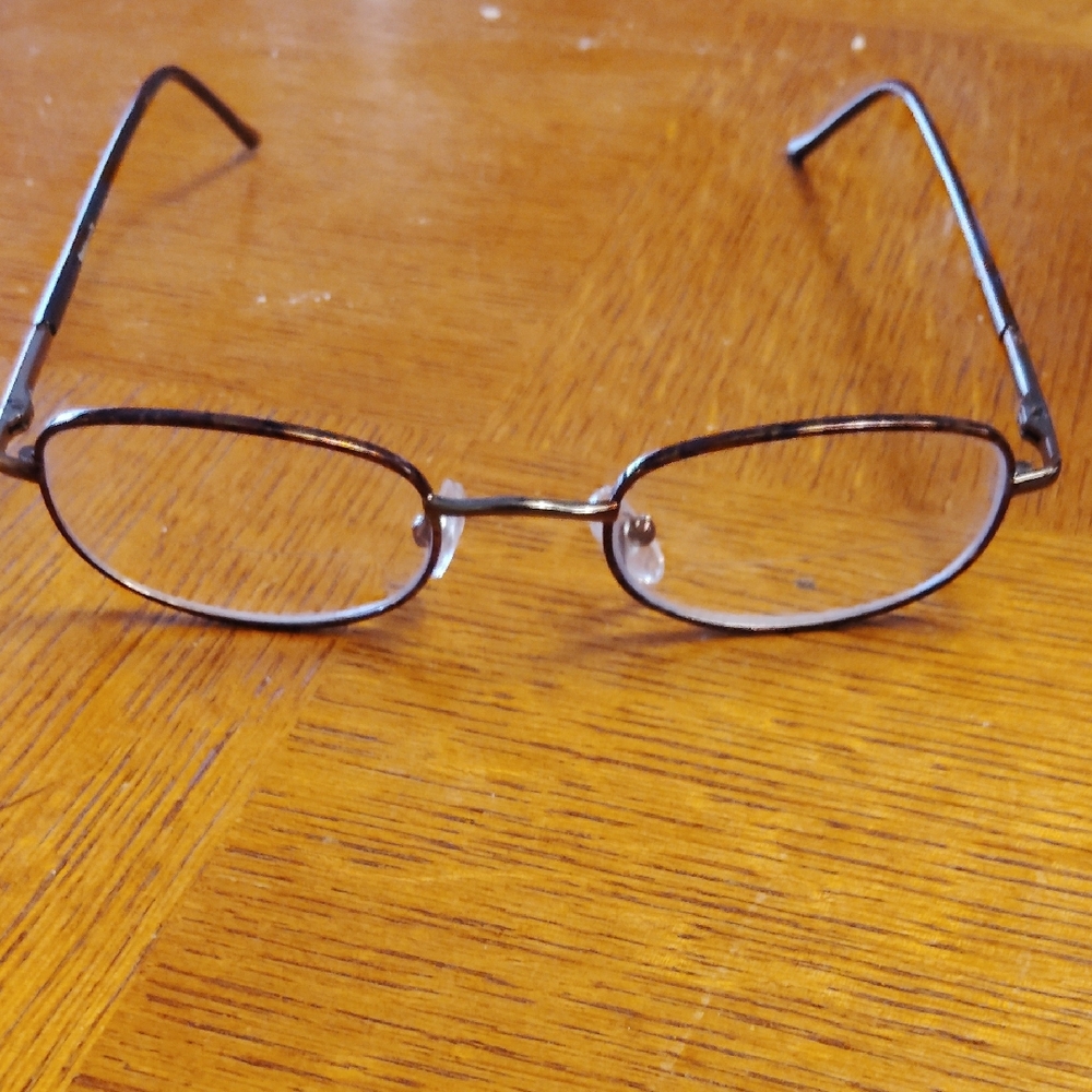 Stylish Brown Oval Bifocals Eyeglasses
